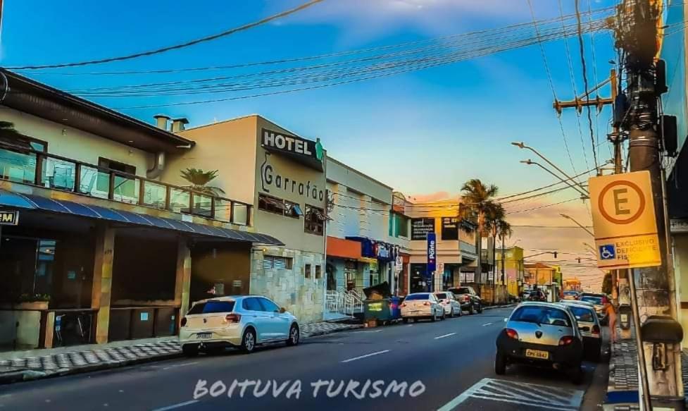 Hotel Garrafao - Localizado No Centro Comercial De Boituva - Sp Extérieur photo